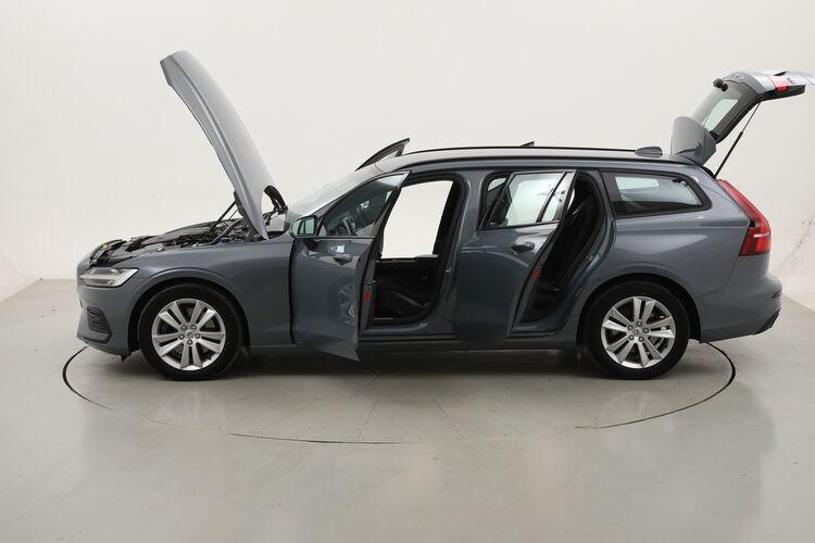 Volvo V60 B4 (d) Momentum Business Geartronic BR274470 2.0 Mild Hybrid 197CV