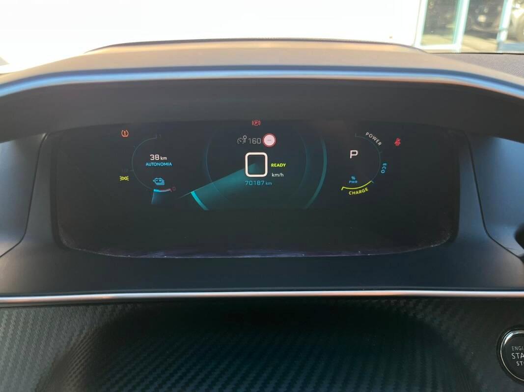 Peugeot 2008 II 2020 E- Allure Pack 100kW