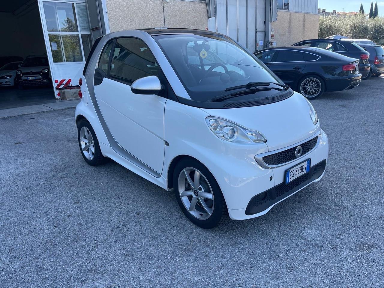 Smart ForTwo 1000 52 kW 2013