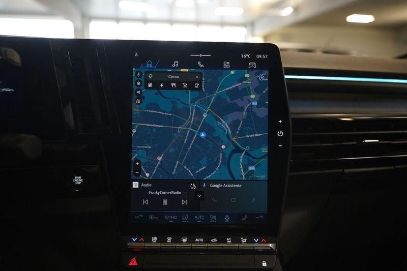 Renault Rafale atelier Alpine Hyper Hybrid E-Tech 4x4