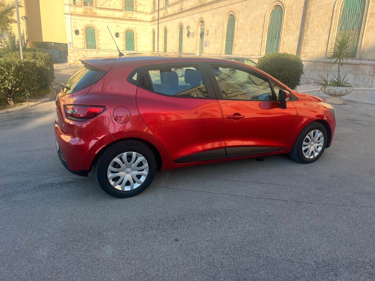 Renault Clio 1.5 dCi 8V 75CV 5 p. NeoPatentati