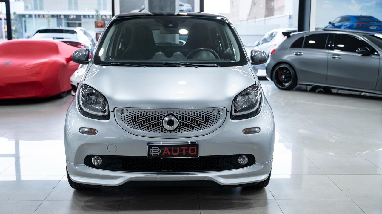 Smart ForFour 0.9 90CV SUPERPASSION TWINAMIC 16" NAVI LED FULL O