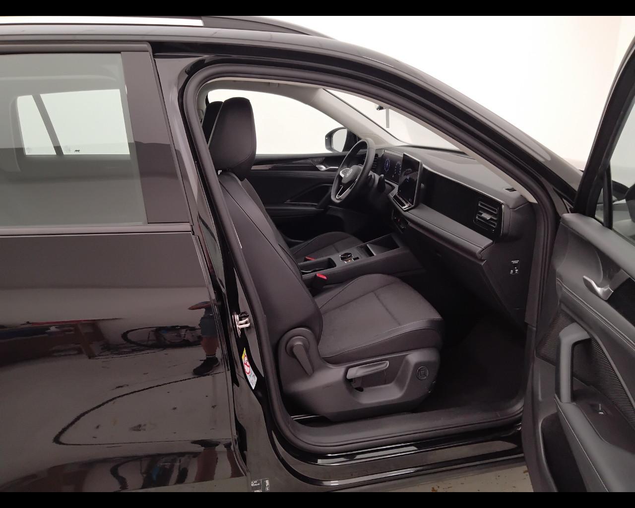 VOLKSWAGEN Tiguan III 2024 - Tiguan 2.0 tdi Life 150cv dsg