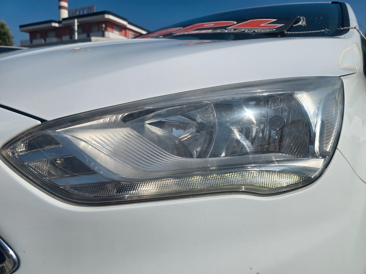 Ford C-Max 1.6 120CV GPL Titanium