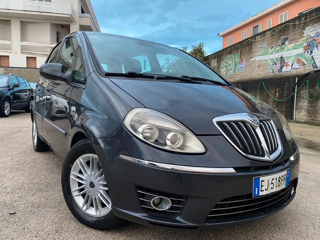 Lancia MUSA 1.3 Mjt 95 CV full opt restyling 2011