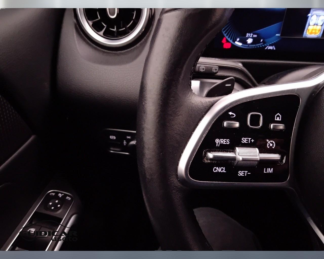Mercedes-Benz GLB - X247 2019 - GLB 200 d Sport Plus auto
