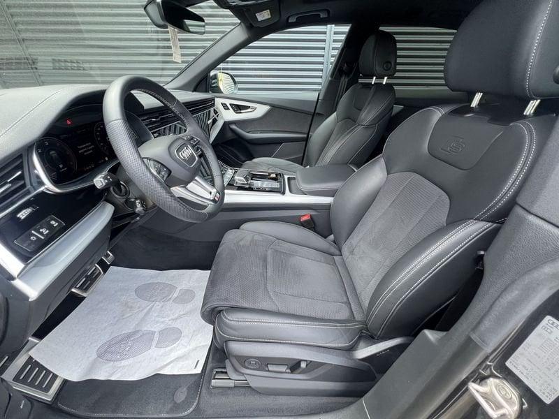 Audi Q8 50 TDI 210kW quattro tip. S Line Edition 286cv