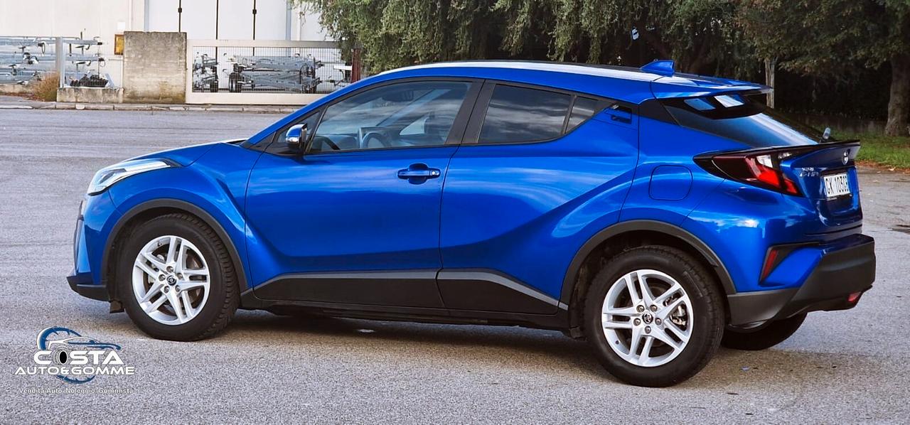 Toyota C-HR 1.8 Hybrid E-CVT Active