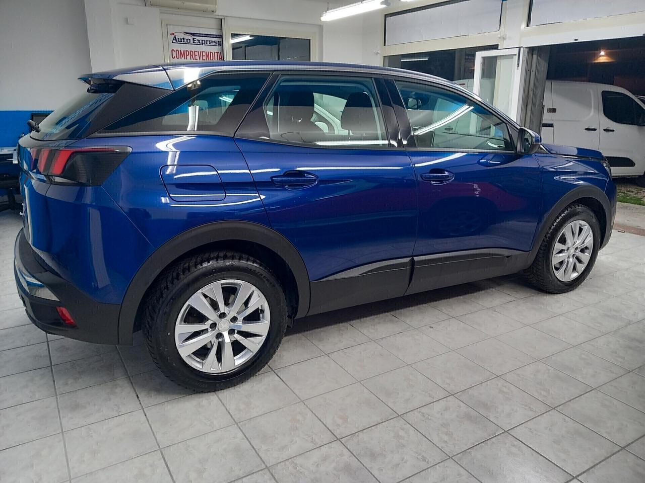 Peugeot 3008 anno 2020 automatica 1.5 diesel 154 mila km