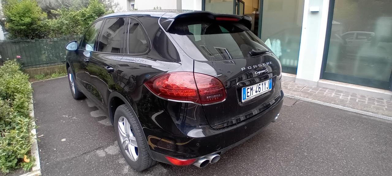 Porsche Cayenne 4.8 S