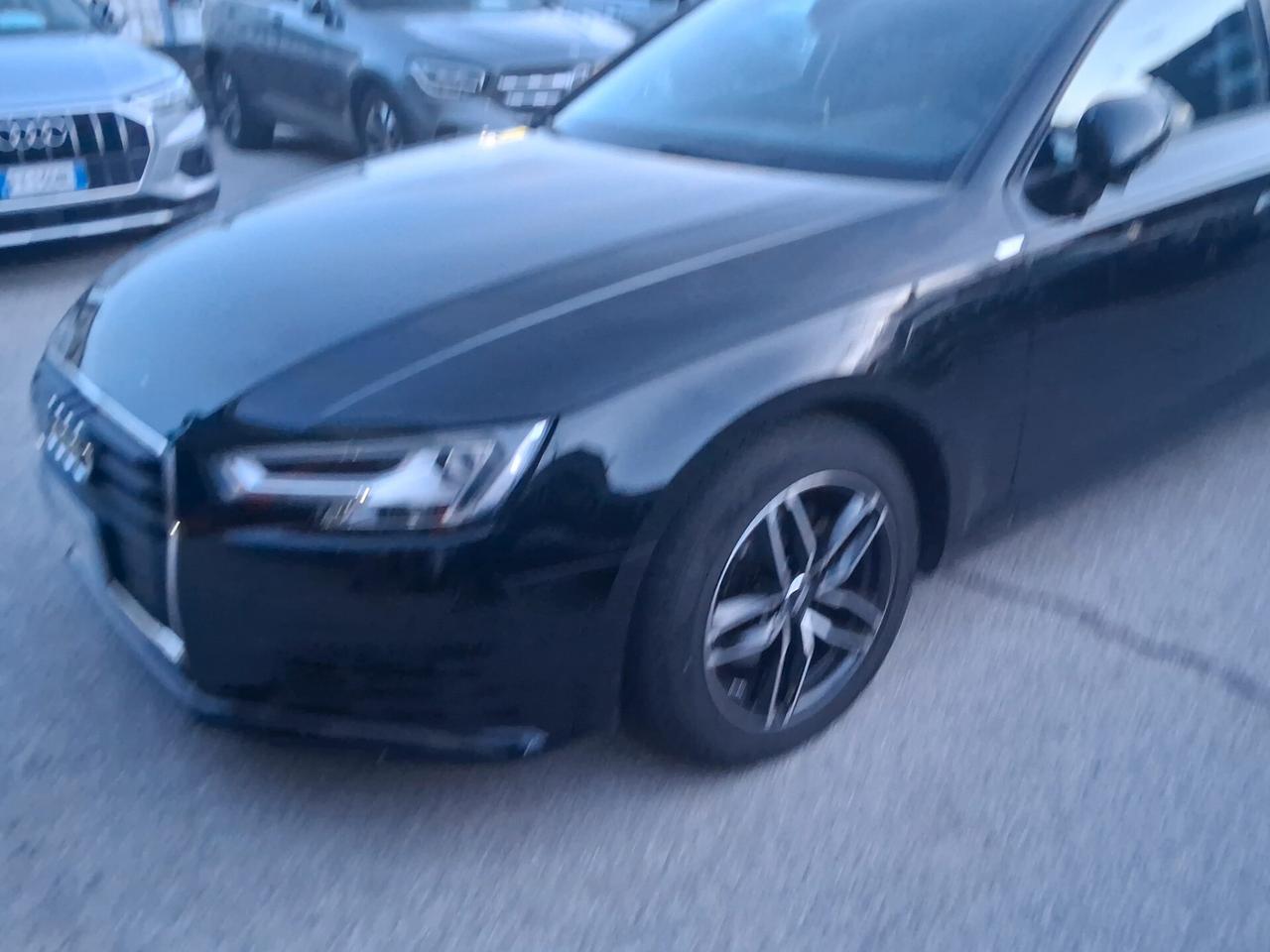 Audi A4 Avant 35 TDI S tronic Sport