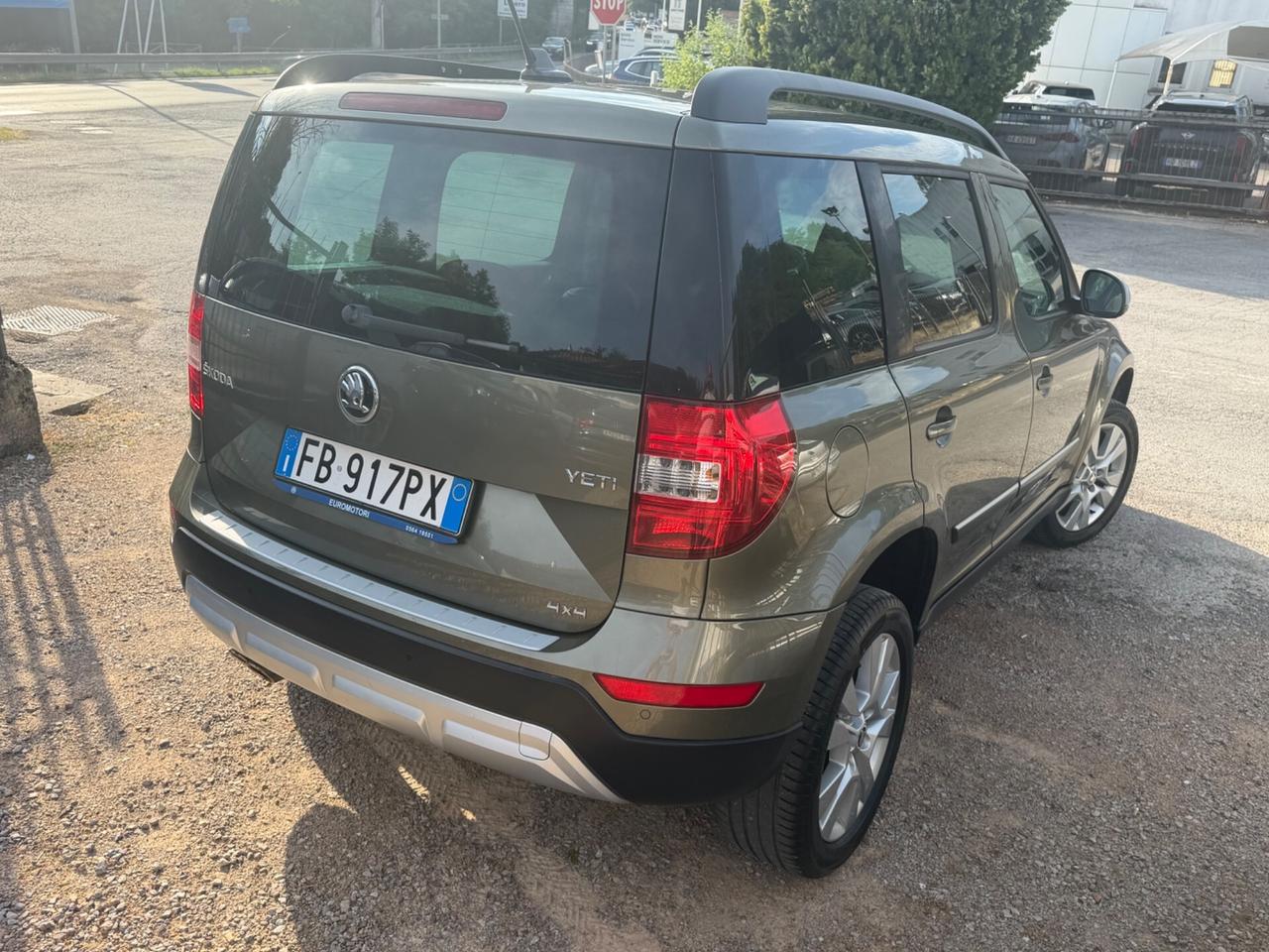 Skoda Yeti Outdoor 2.0 TDI SCR 150 CV DSG 4x4 Style Plus