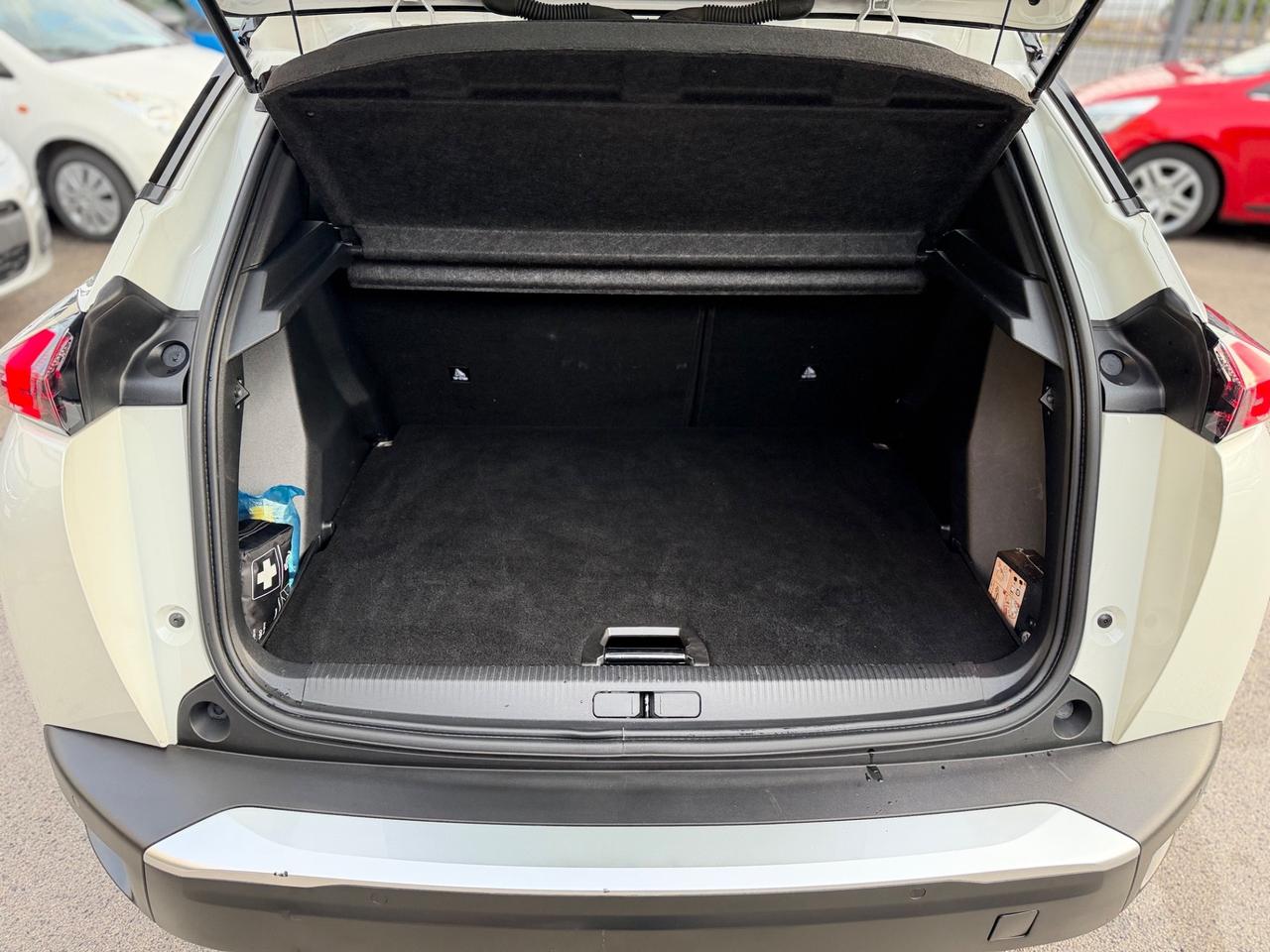 Peugeot 2008 BlueHDi 130 S&S EAT8 GT Line