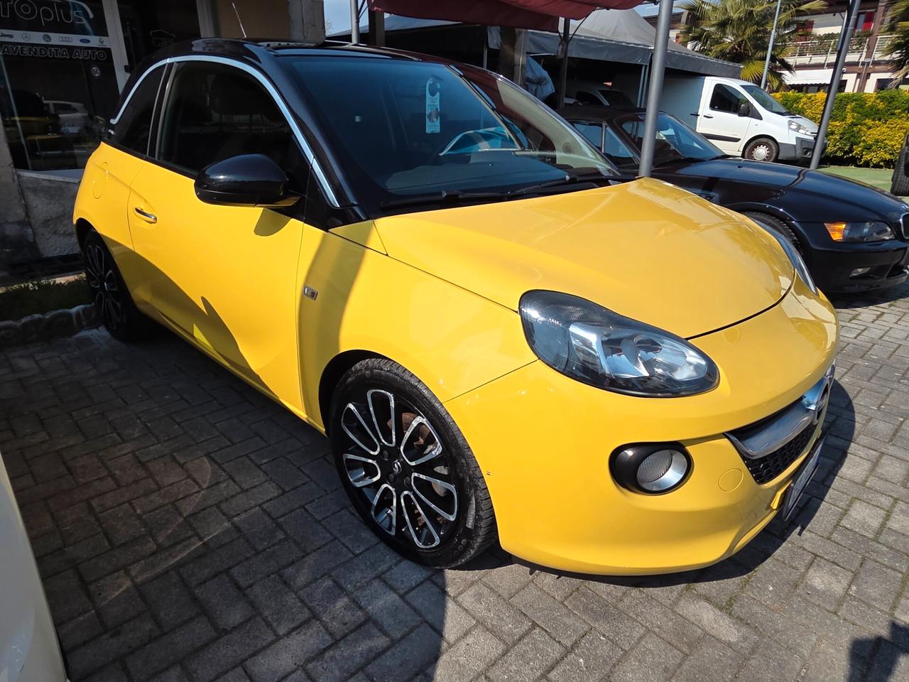Opel Adam 1.4 87 CV GPL Tech VR/46 Limited Edition
