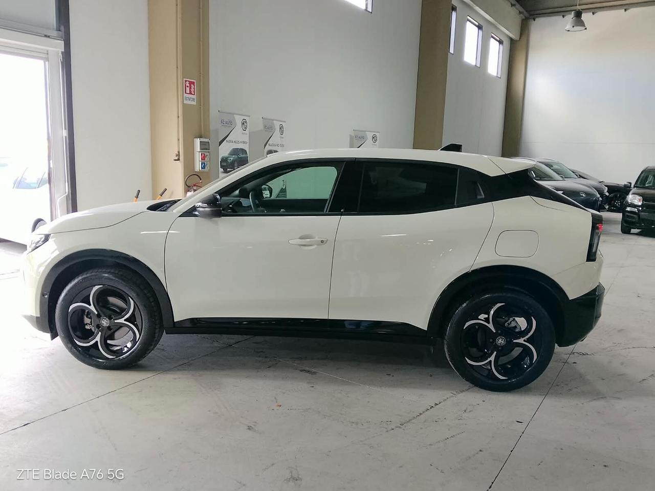 Alfa Romeo Junior Hybrid 1.2 Sprint 145CV