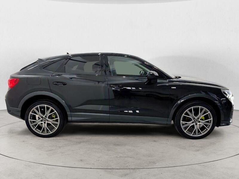 Audi Q3 35 TFSI S tronic S line edition HYBRID