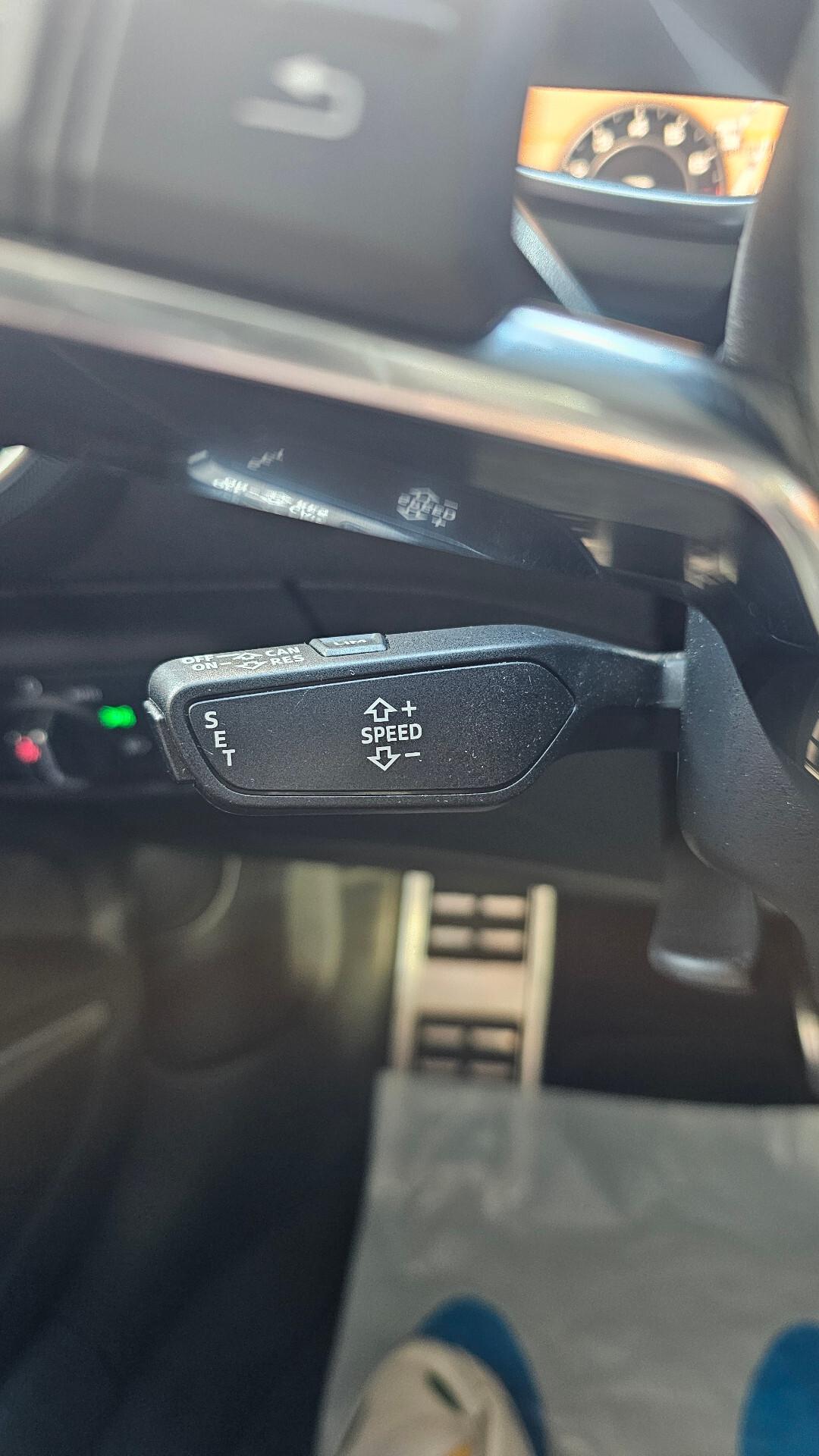 Audi TT Coupé 2.0 TFSI quattro S tronic line UNIPRO TAGL UFF 19 FORGED