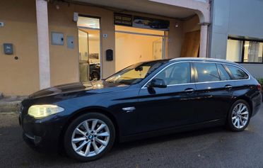 Bmw 530d X-Drive full-optional (Rara CON QUESTI OPTIONAL)