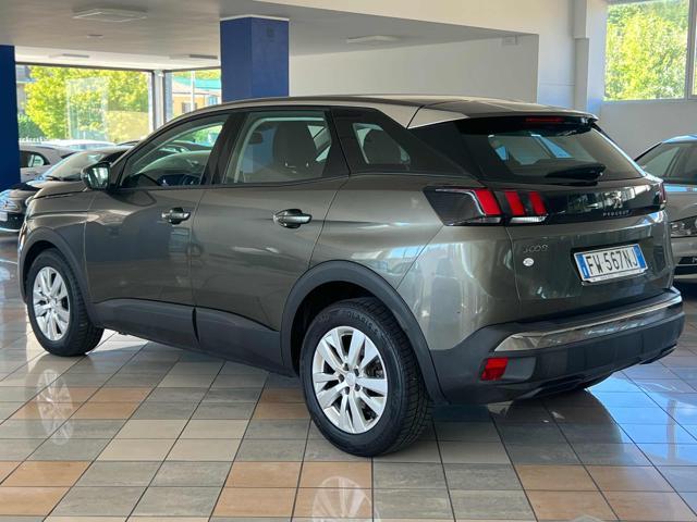 PEUGEOT 3008 BlueHDi 130 S&S EAT8 Business