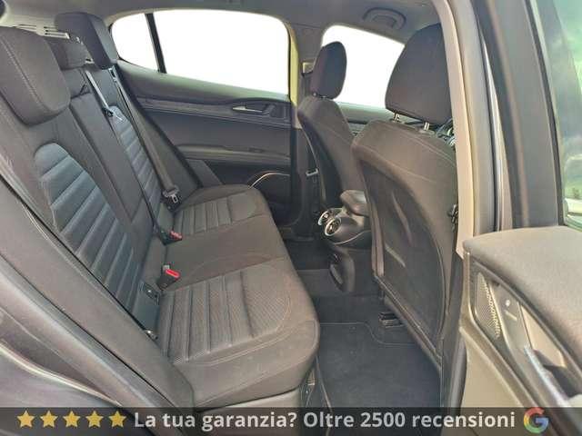 Alfa Romeo Stelvio 2.2 t Business Q4 190cv auto