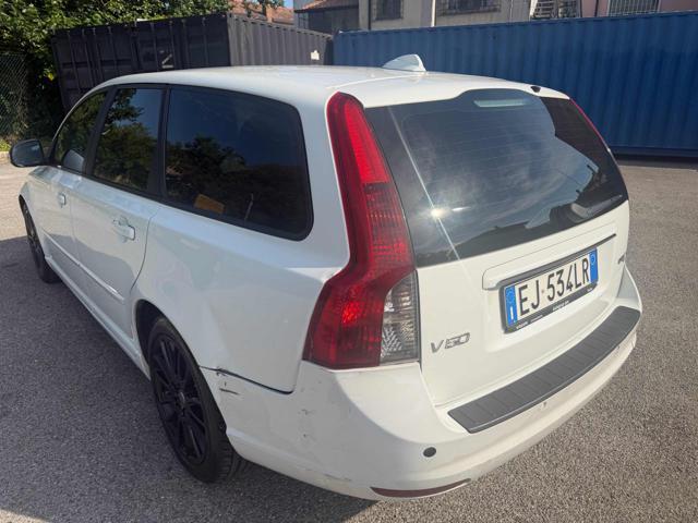VOLVO V50 VOLVO V50 DRIVE POLAR PLUS (84 KW)