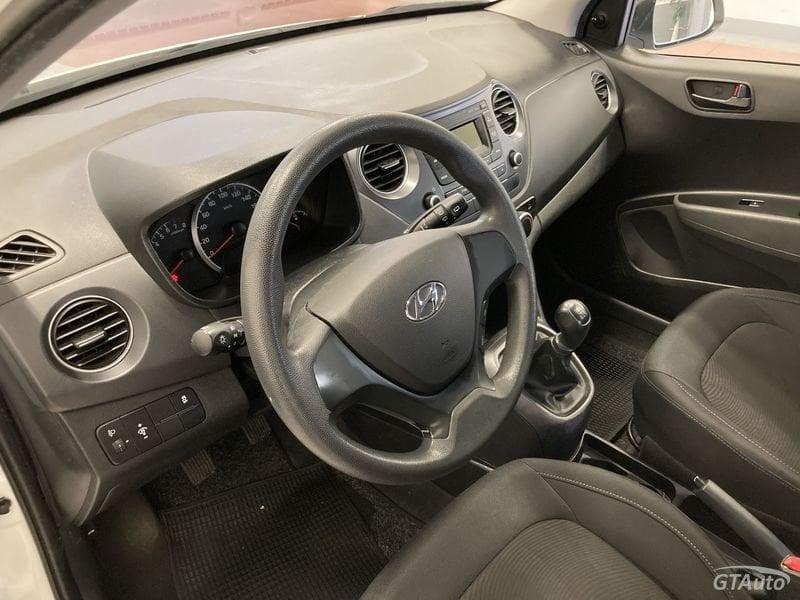 Hyundai i10 1.0 MPI Comfort adatta ai neopatentati