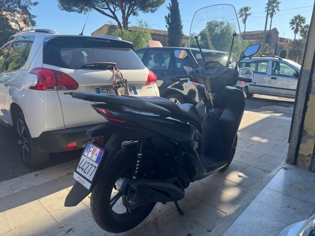 Honda SH 125 Sport