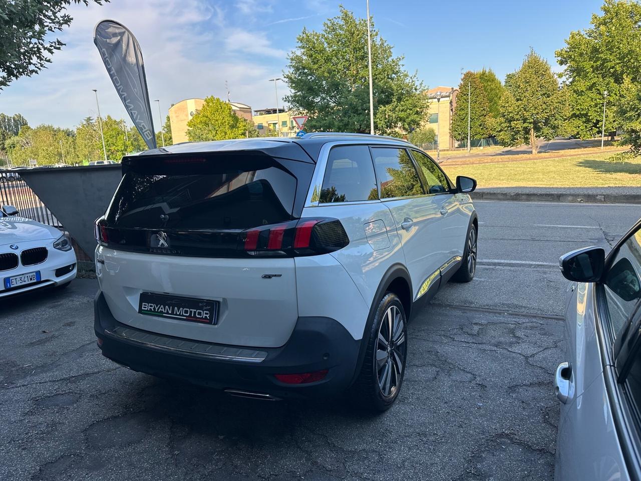 Peugeot 5008 BlueHDi 180 S&S EAT8 GT