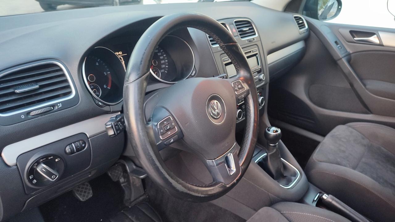 Volkswagen Golf 1.6 TDI DPF 5p. Highline