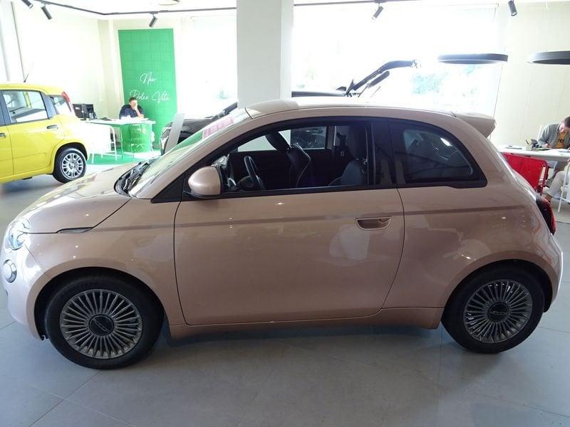 FIAT 500 500e Berlina 23,8 kWh
