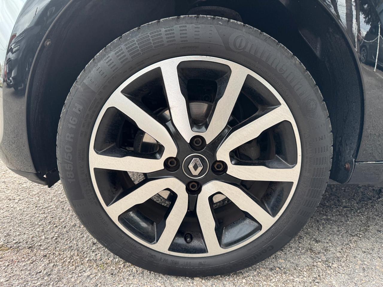Renault Twingo 1.0 71CV Cosmic 2019