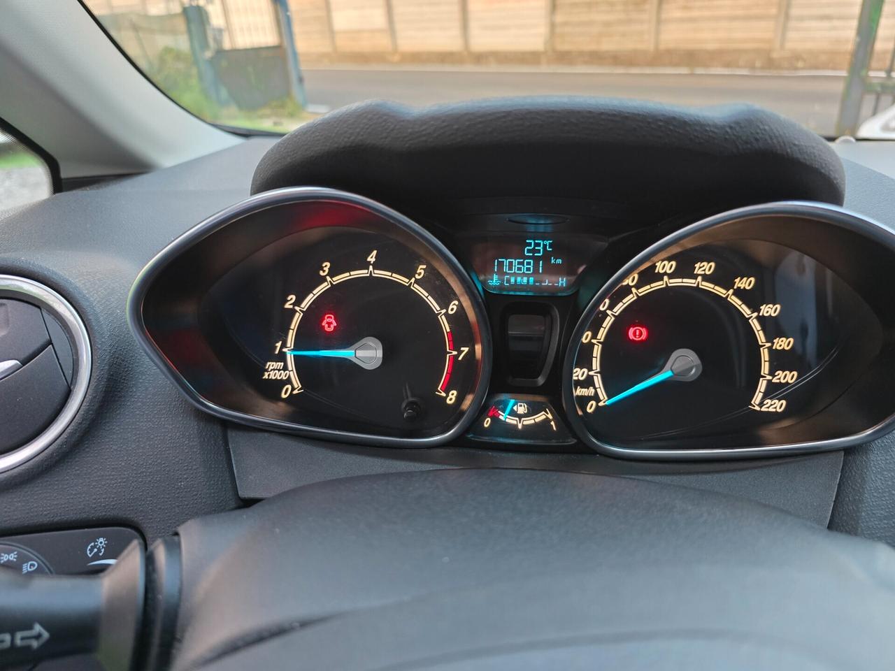 Ford Fiesta 1.4 BZ/GPL 95CV GPL FINO 2035-2015