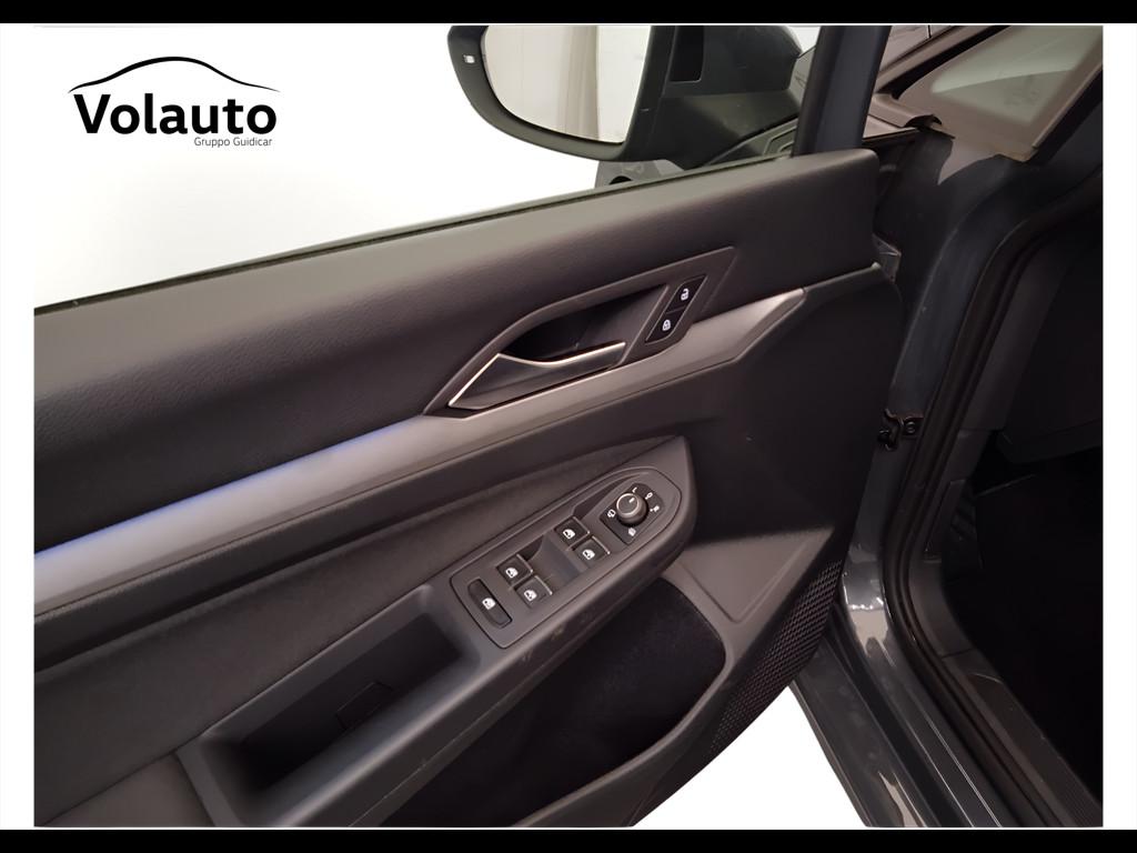 VOLKSWAGEN Golf VIII 2020 Variant - Golf Variant 1.0 etsi evo Life 110c