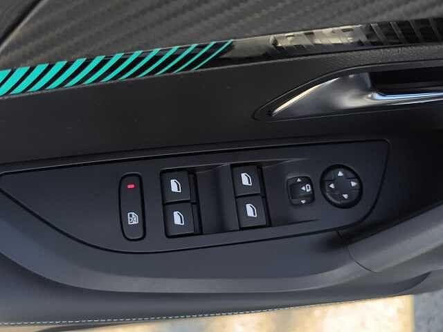 Peugeot 2008 PureTech 100 S&S Allure