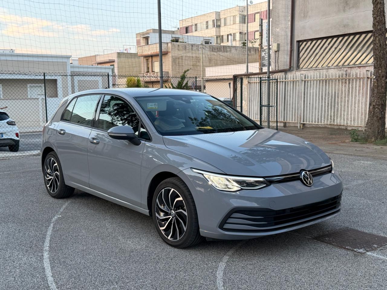 Volkswagen Golf 2.0 TDI 1st Edition Life