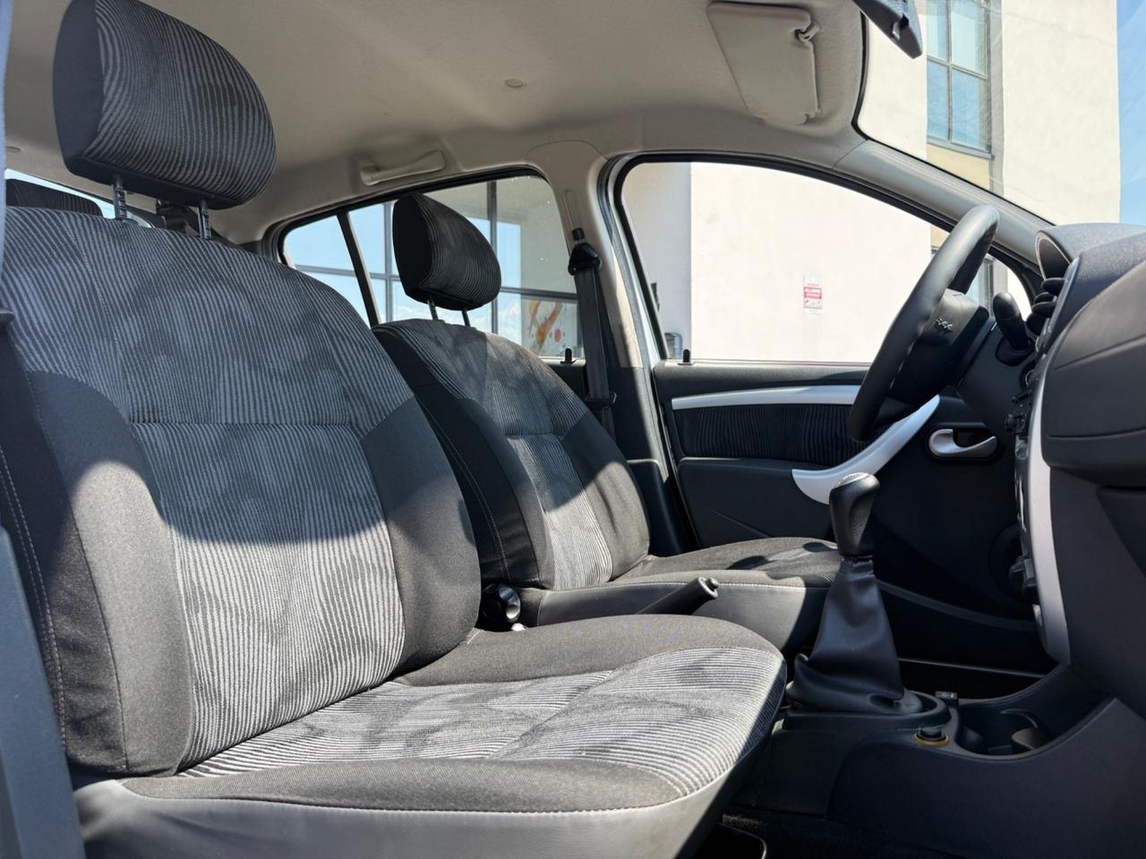 Dacia Sandero 1.4 8V GPL Lauréate