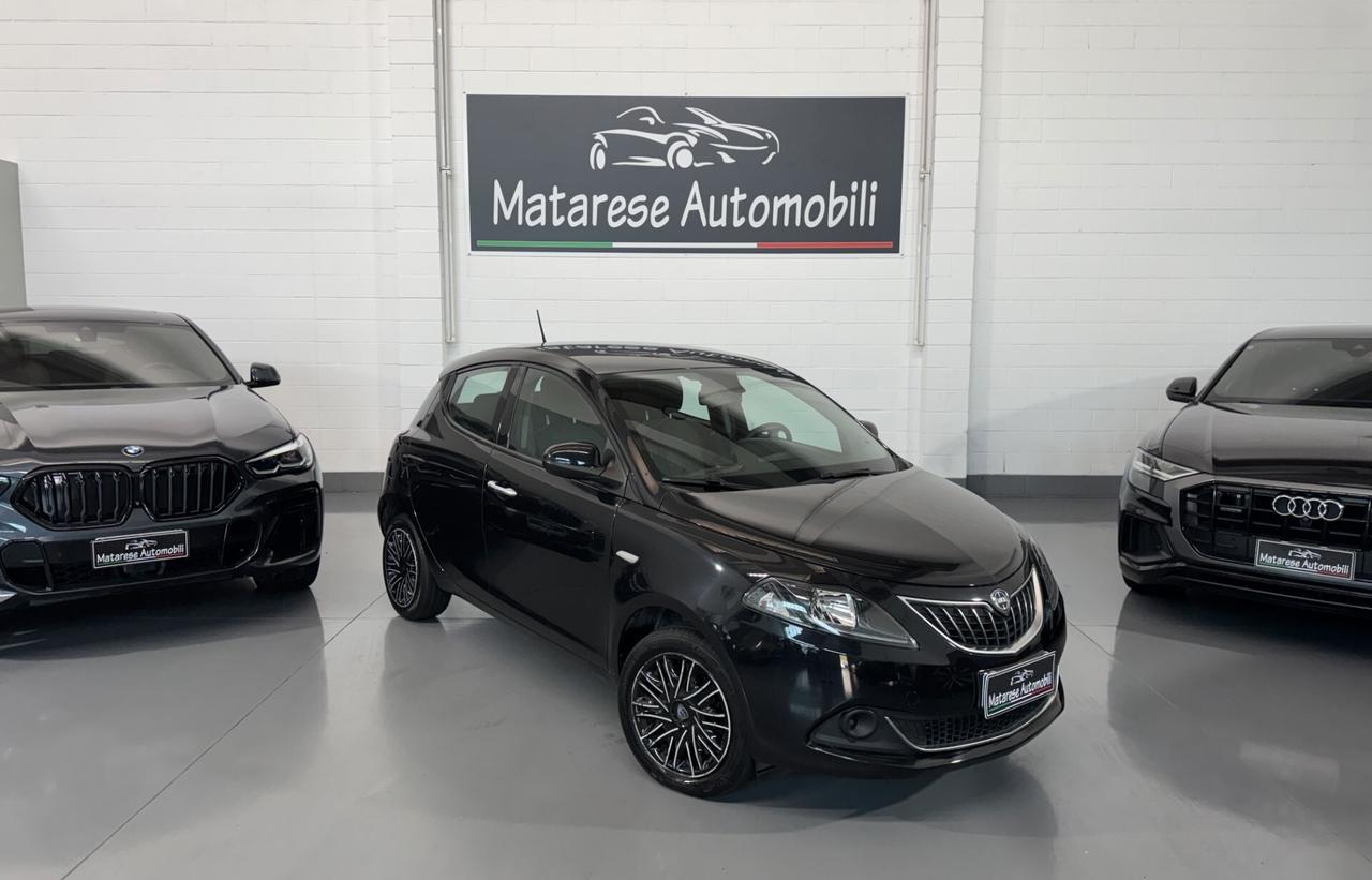 Lancia Ypsilon Hybrid 5p 1.0cc 70cv Bluetooth+Clima OK Neopatentati