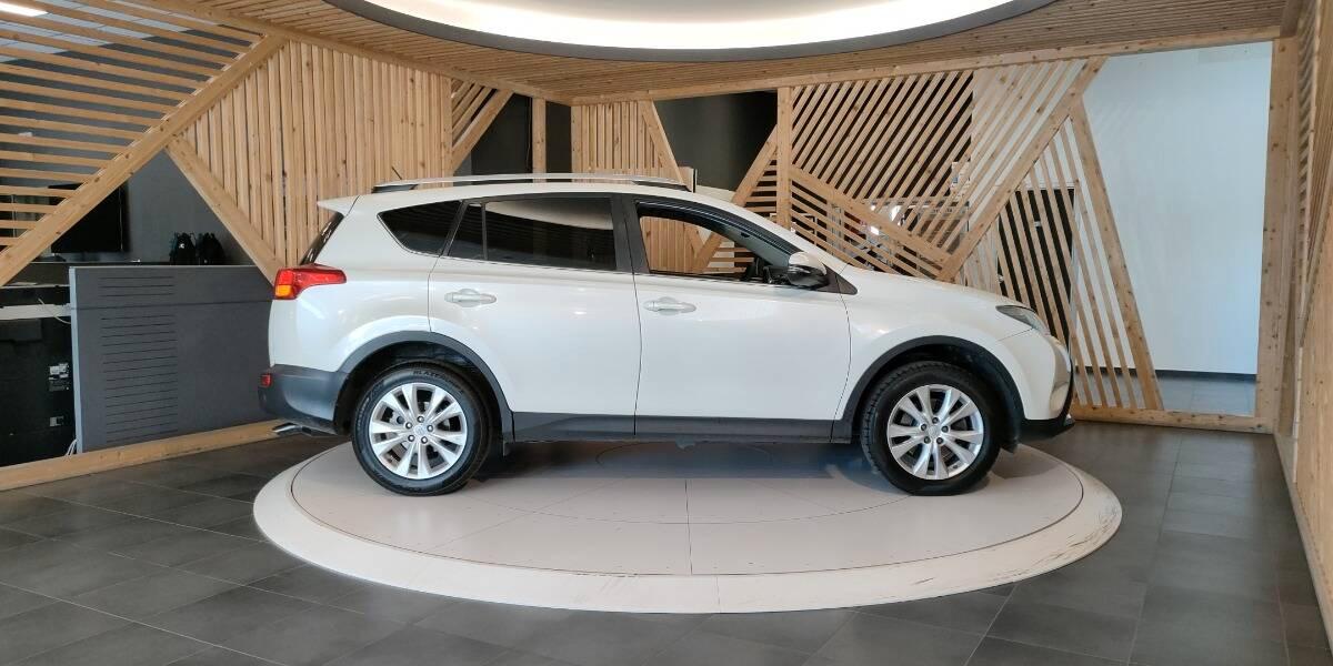 Toyota Rav4 2.2 d-cat Style 4wd 150cv auto