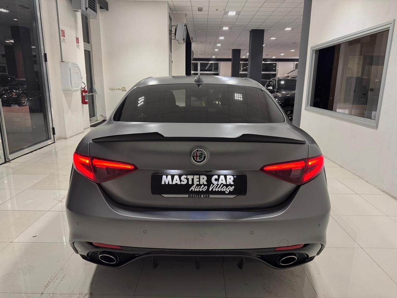 Alfa Romeo Giulia 2.2 Turbodiesel 210 CV AT8 AWD Q4 Veloce