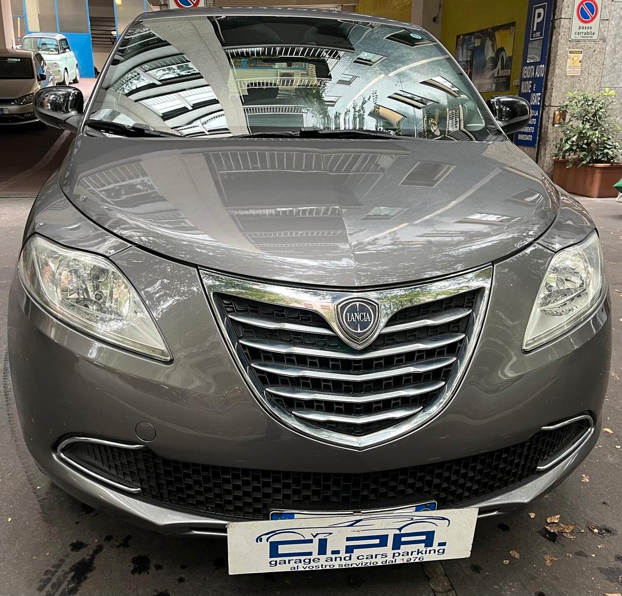 Lancia Ypsilon 1.2 69 CV 5 porte GPL Ecochic Gold
