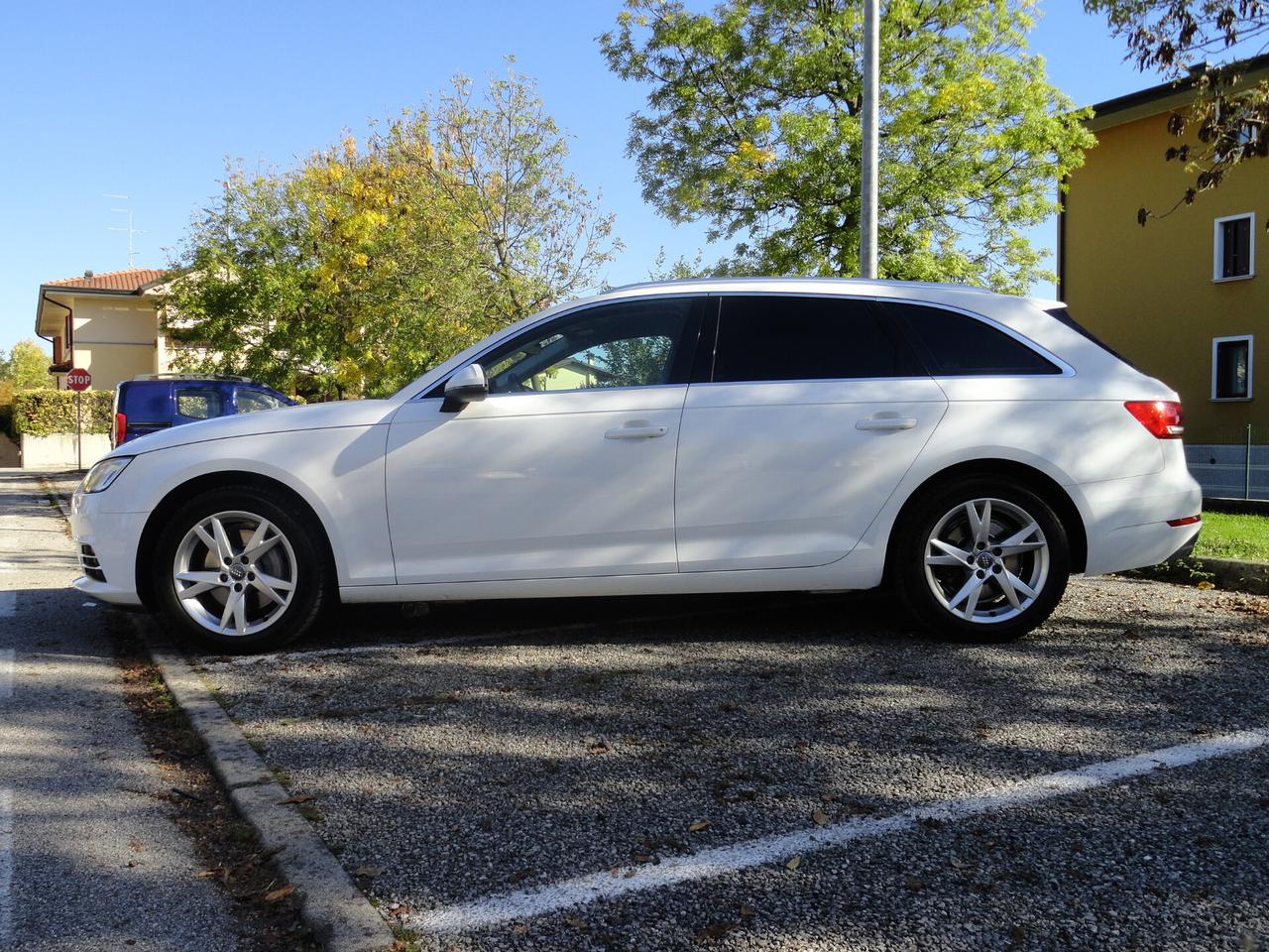 Audi A4 2.0 TDI 150 CV ultra S tronic Sport
