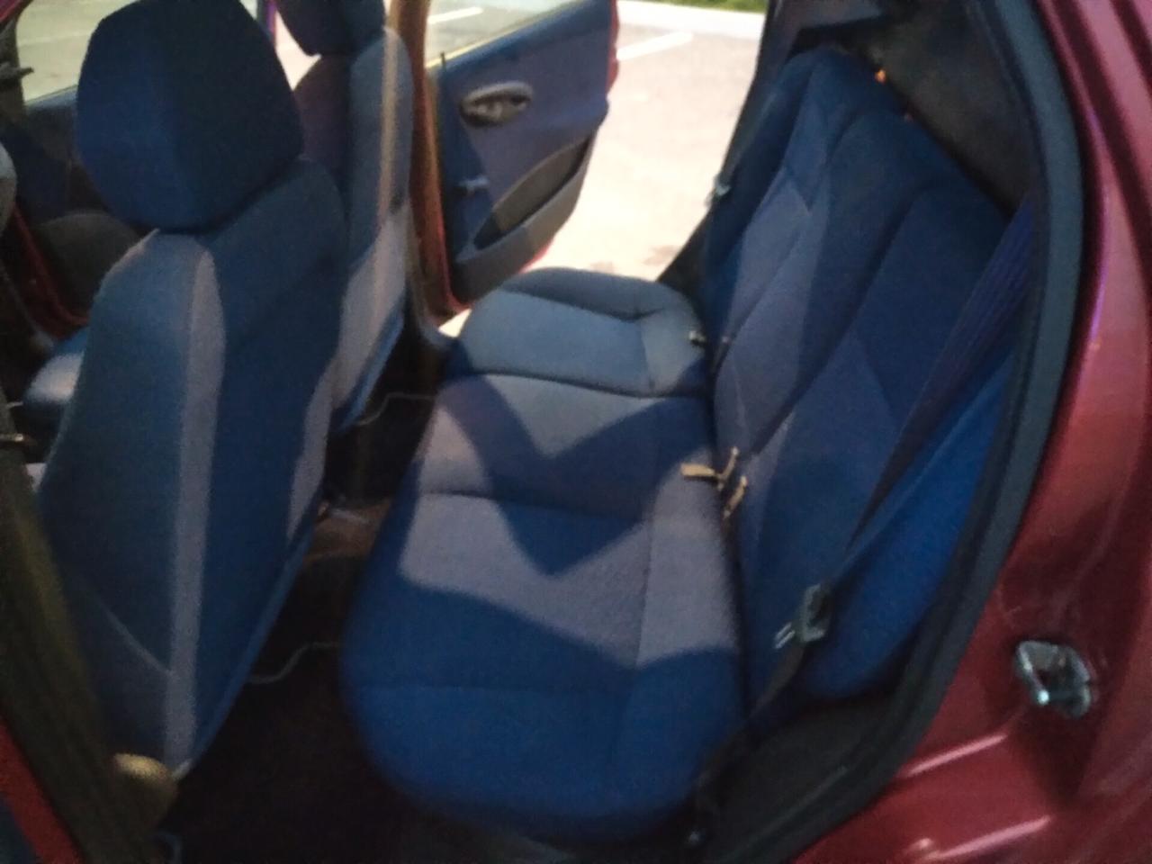 Fiat Punto 1.2i 60cv cat 5 porte ELX x neopatentati