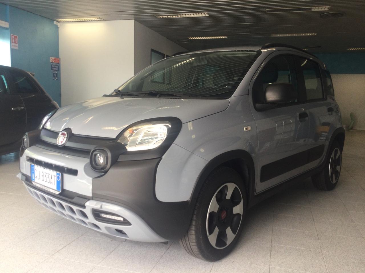 Fiat Panda 1.0 FireFly S&S Hybrid City Cross