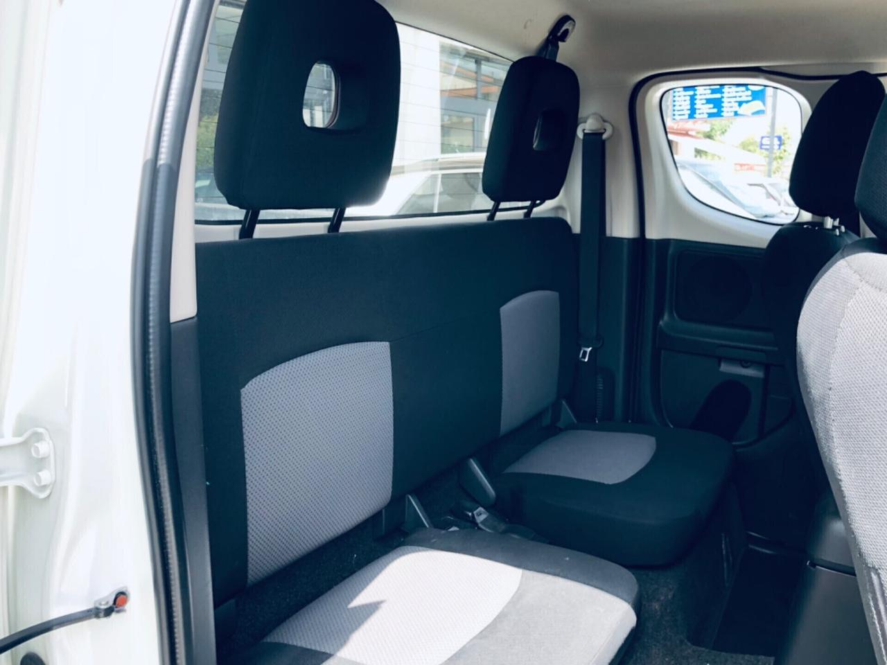 Mitsubishi L200 2.3 D CABINA ESTESA 4x4 Super Se