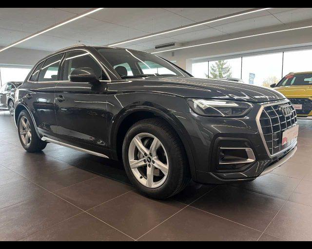 AUDI Q5 35 TDI S tronic Business Advanced