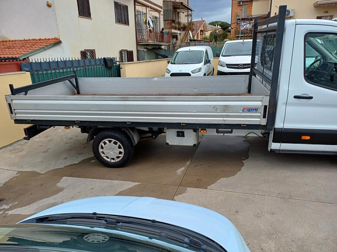 Ford Transit 2.0TDCi EcoBlue 130CV CASSONE MT 4,20