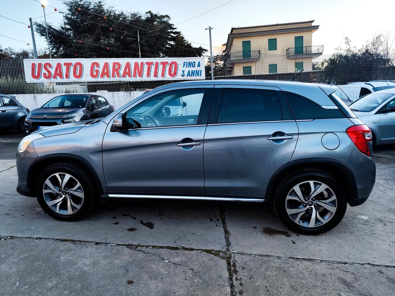 Citroen C4 1.6 e-HDi 110 airdream Exclusive