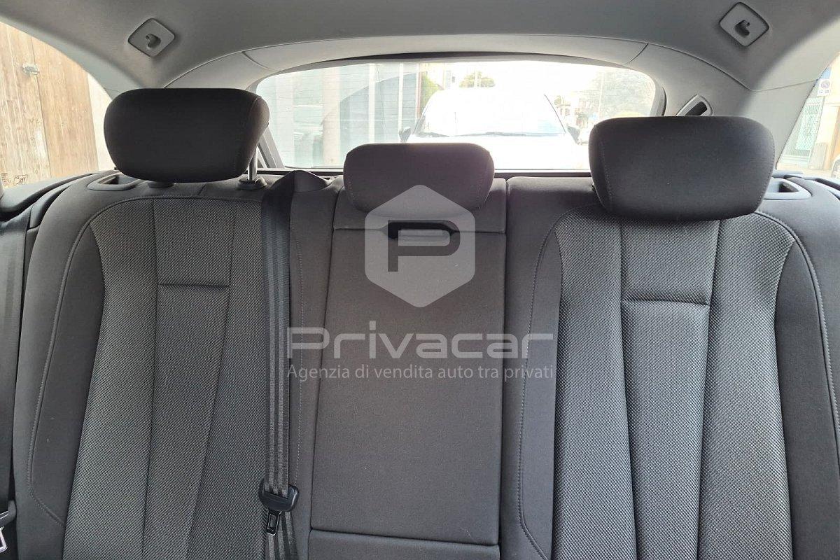 AUDI A4 Avant 2.0 TDI 150 CV ultra S tronic