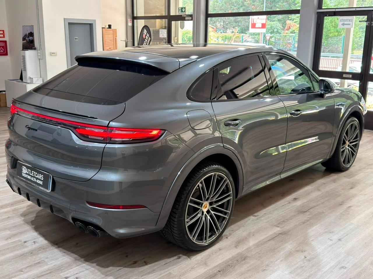 PORSCHE CAYENNE COUPE 3.0 340cv E-HYBRID FULL