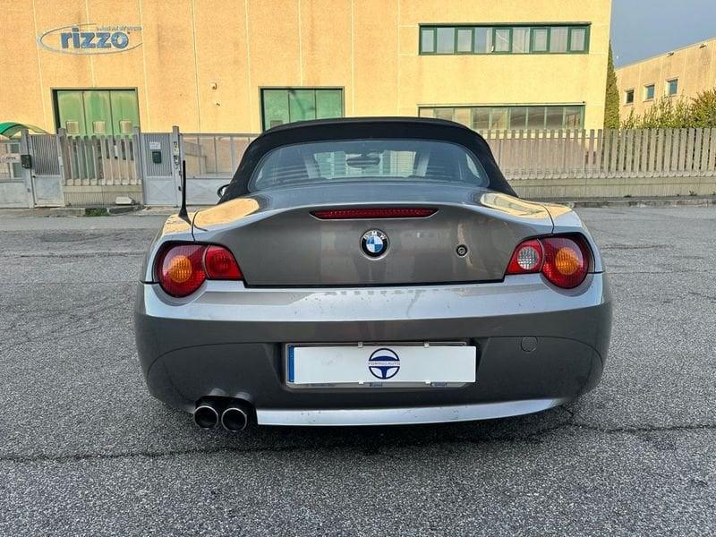 BMW Z4 2.2i cat Roadster 170cv